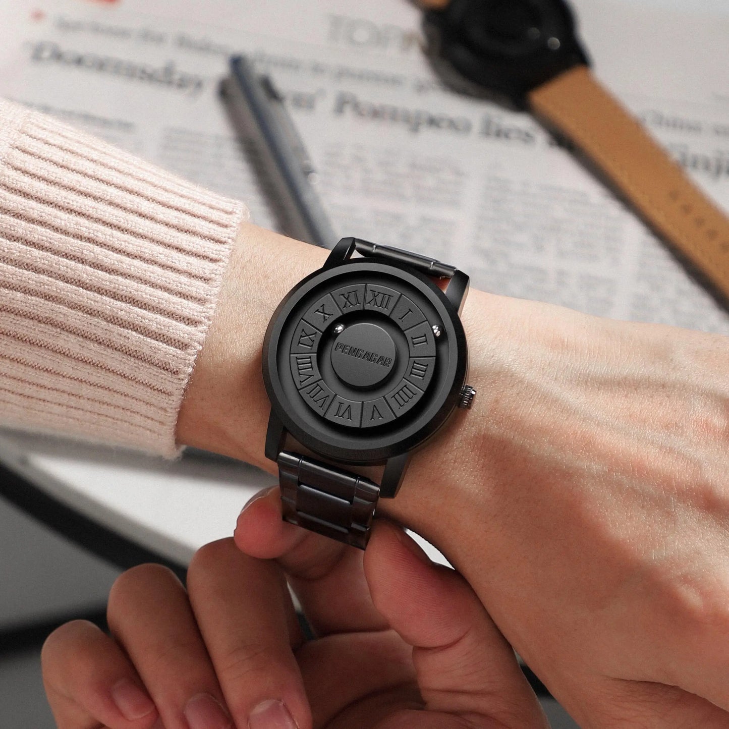 Men'S Watches Stainless Steel Quartz Watch Creative Scrolling Pointer Magnetic Force Wrist Clock Relogio Masculino +Box